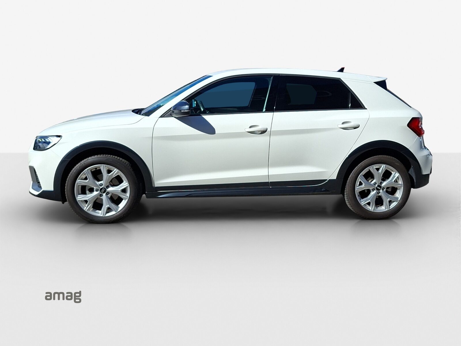 AUDI A1 allstreet 30 TFSI Attraction, Benzin, Occasion / Gebraucht, Automatik - 2