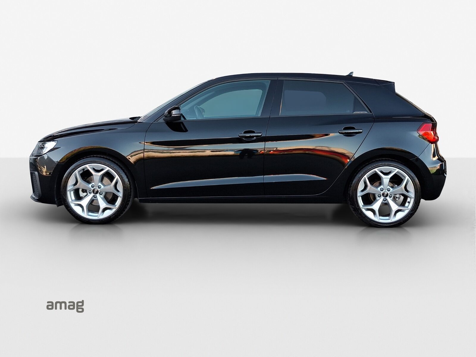 AUDI A1 Sportback 30 TFSI Attraction, Essence, Occasion / Utilisé, Automatique - 2
