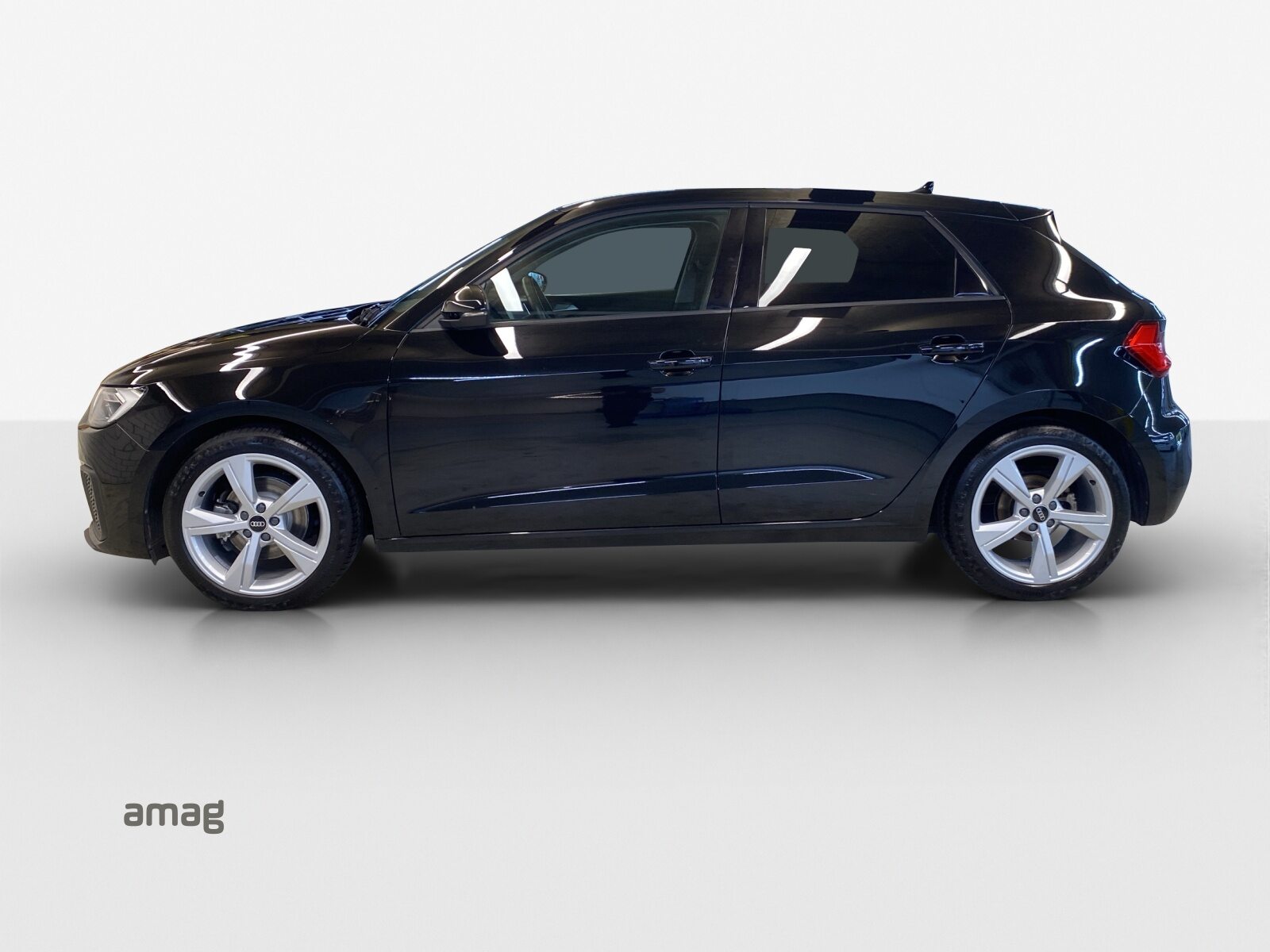 AUDI A1 Sportback 35 TFSI, Petrol, Second hand / Used, Automatic - 2