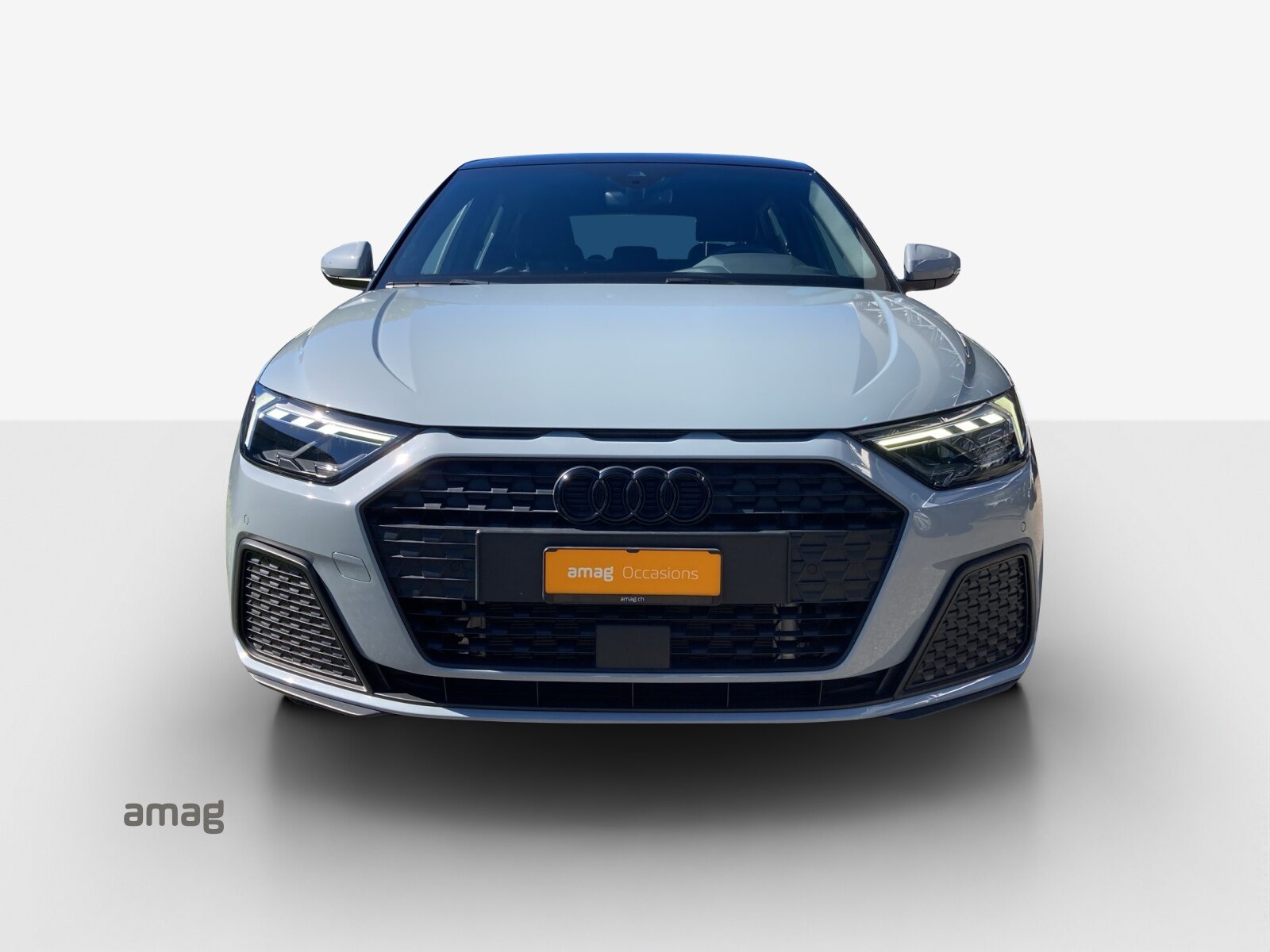 AUDI A1 Sportback 30 TFSI Attraction, Benzin, Occasion / Gebraucht, Automatik - 7