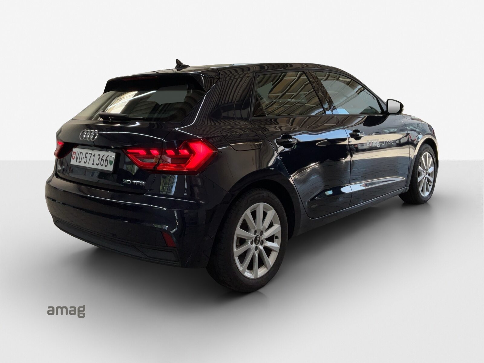 AUDI A1 Sportback 30 TFSI Attraction, Petrol, Second hand / Used, Automatic - 5