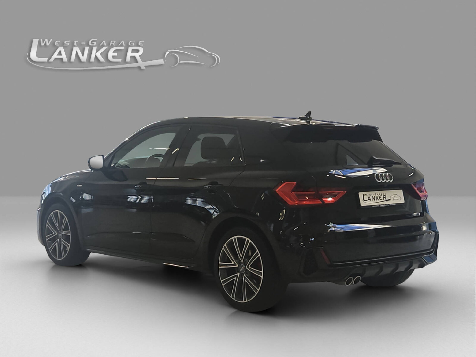 AUDI A1 Sportback 2.0 40 TFSI S Line S-Tronic, Petrol, Second hand / Used, Automatic - 4