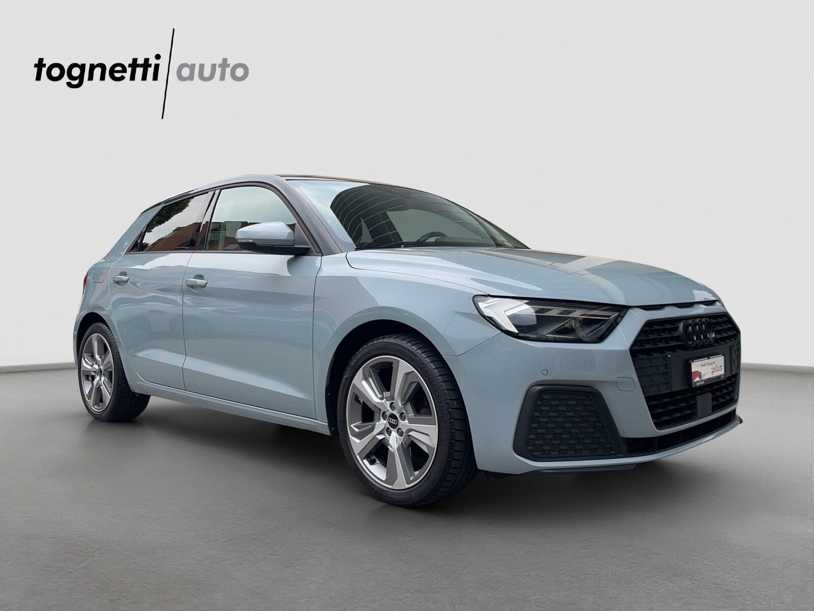 AUDI A1 Sportback 30 TFSI Attraction, Essence, Occasion / Utilisé, Automatique - 2