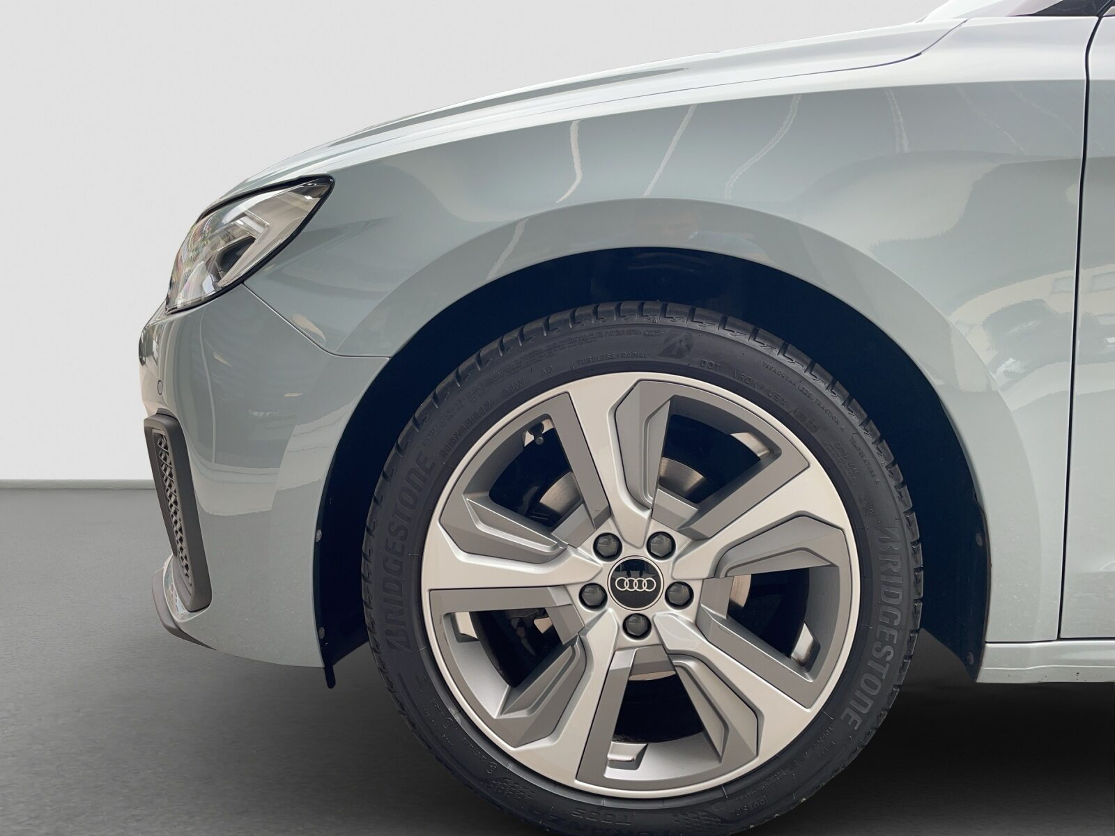 AUDI A1 Sportback 30 TFSI Attraction, Essence, Occasion / Utilisé, Automatique - 5