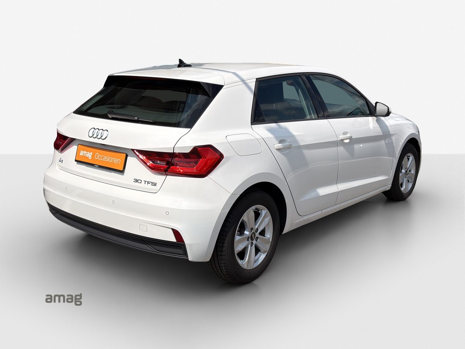 AUDI A1 Sportback 30 TFSI Attraction, Benzin, Occasion / Gebraucht, Automatik - 5