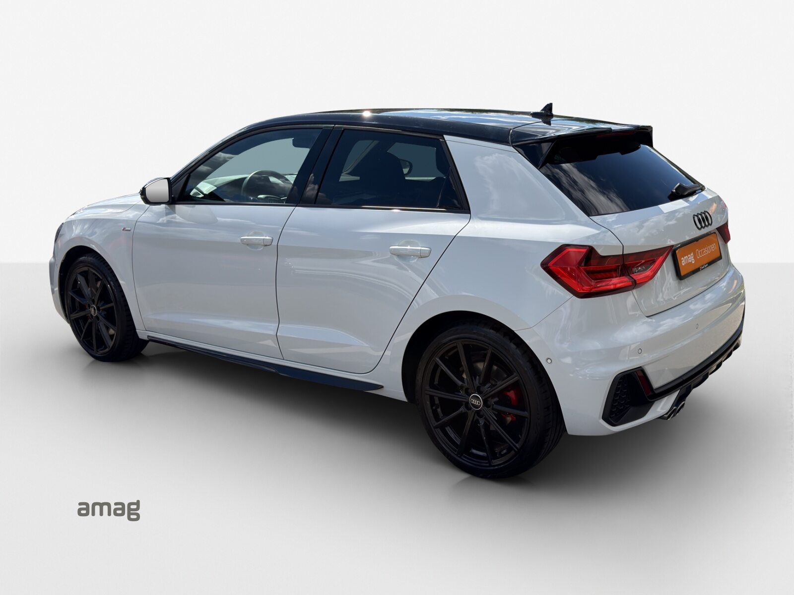 AUDI A1 Sportback 40 TFSI S line, Benzin, Occasion / Gebraucht, Automatik - 3
