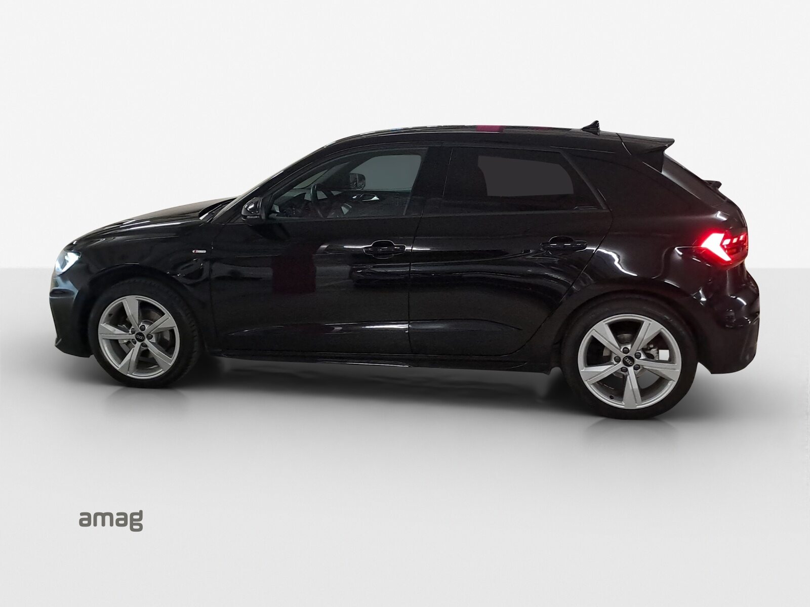 AUDI A1 Sportback 30 TFSI S line Attraction, Benzin, Occasion / Gebraucht, Automatik - 2