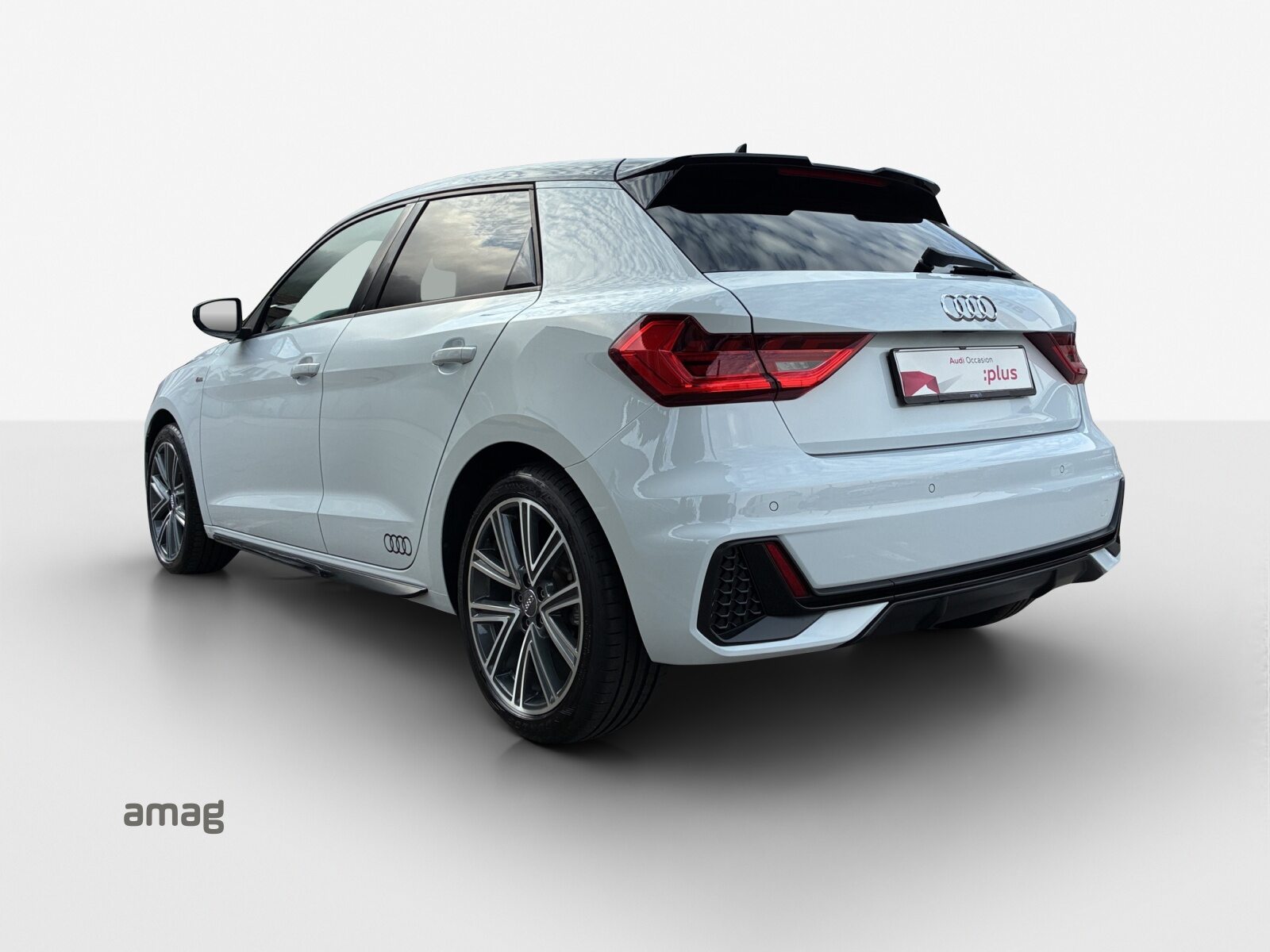 AUDI A1 Sportback 35 TFSI S line, Benzin, Occasion / Gebraucht, Automatik - 3