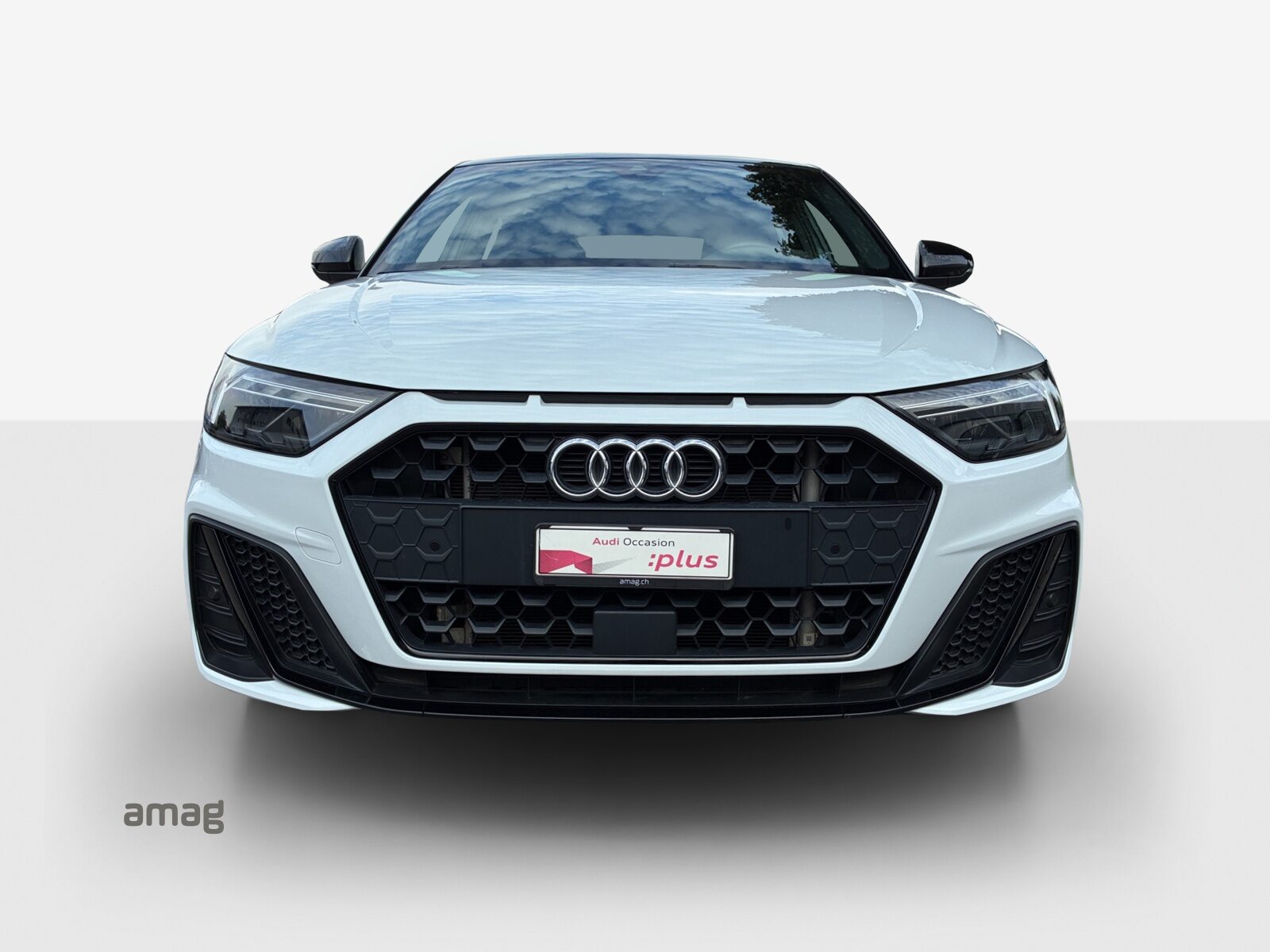 AUDI A1 Sportback 35 TFSI S line, Benzin, Occasion / Gebraucht, Automatik - 7
