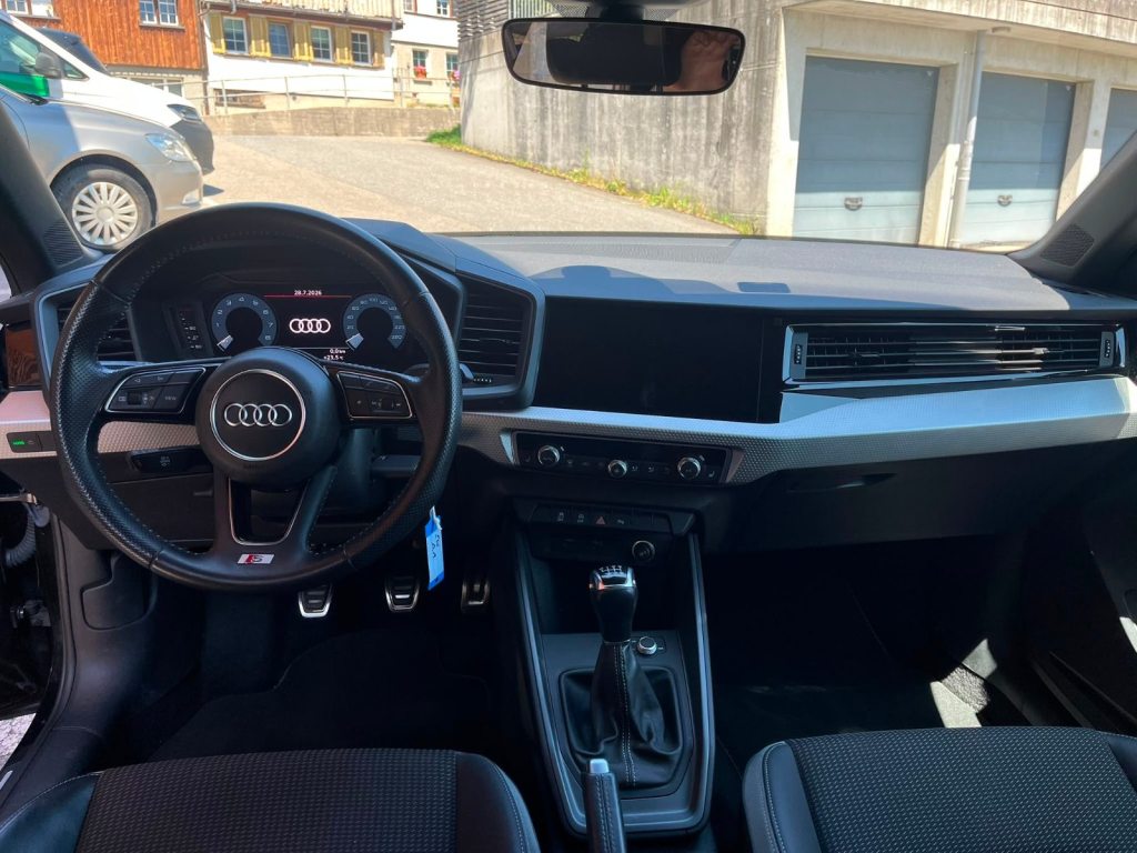 AUDI 1.0 30 TFSI, Benzin, Occasion / Gebraucht, Handschaltung - 5