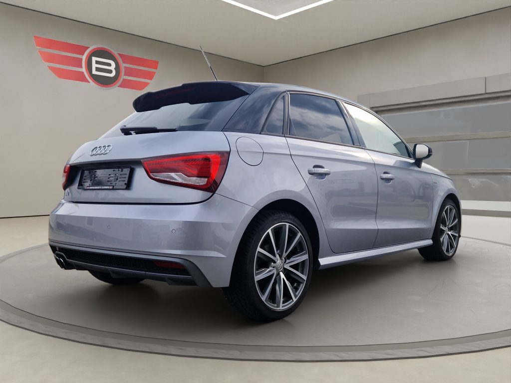 AUDI A1 1.4 TFSI COD Sport S-LINE S-Tronic, Benzin, Occasion / Gebraucht, Automatik - 7