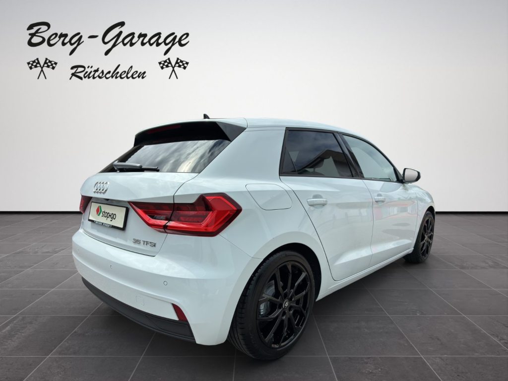 AUDI A1 1.5 35 TFSI S-Tronic, Petrol, Second hand / Used, Automatic - 3