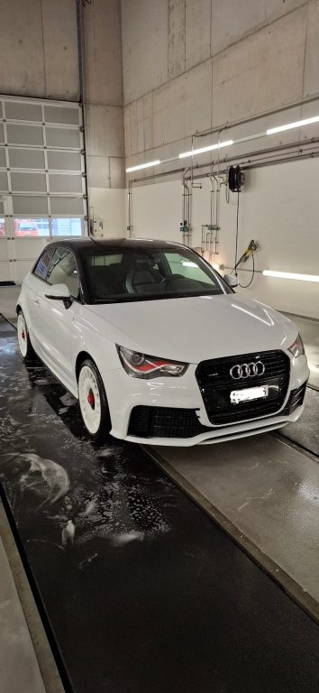 AUDI A1 2.0 TFSI Limited quattro, Petrol, Second hand / Used, Manual - 7