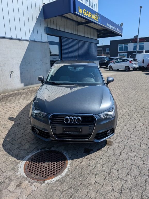 AUDI A1 1.4 TFSI Ambition, Benzin, Occasion / Gebraucht, Handschaltung - 2