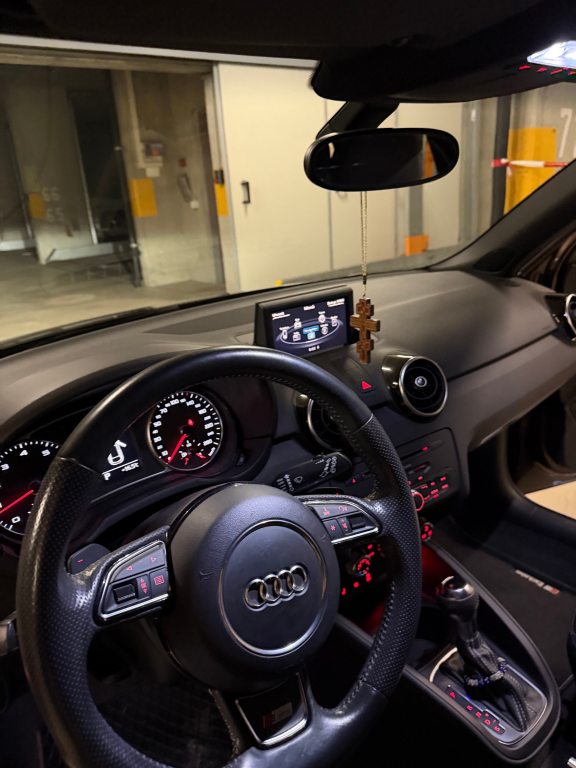 AUDI A1 1.4 TFSI Ambition S-Tronic, Essence, Occasion / Utilisé, Automatique - 4