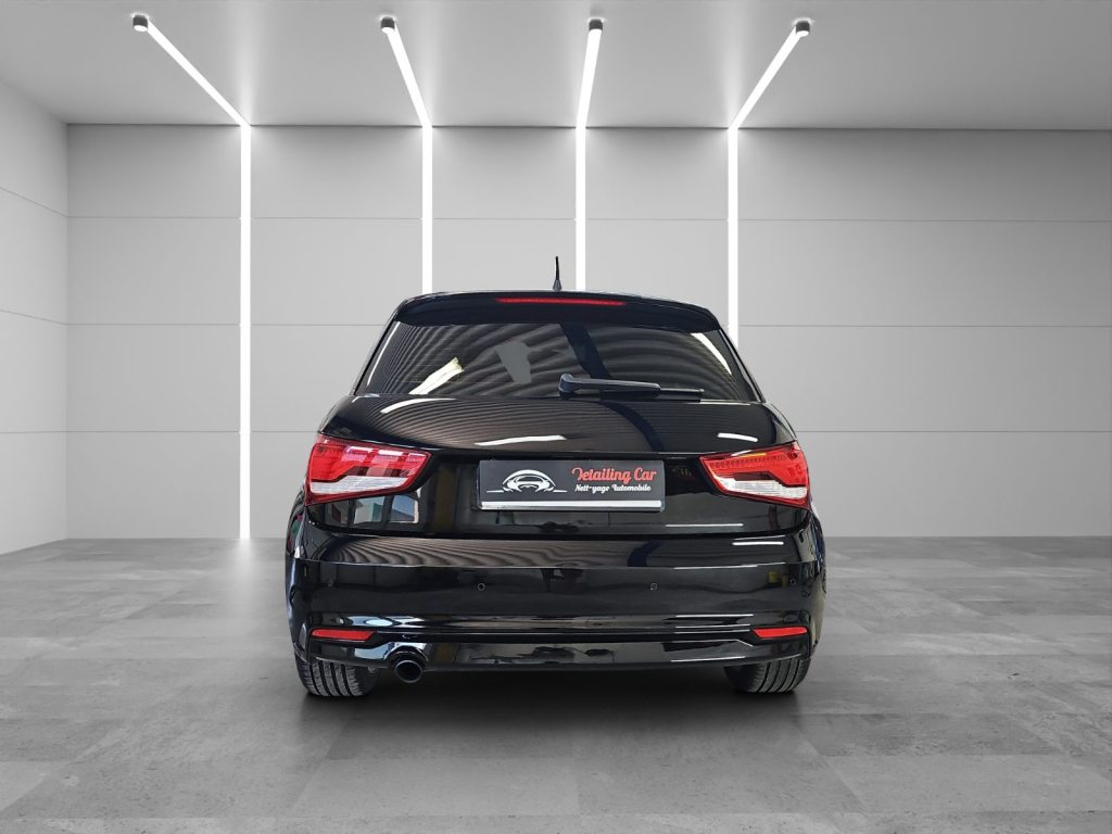 AUDI A1 1.0 TFSI ultra S-Tronic, Petrol, Second hand / Used, Automatic - 5