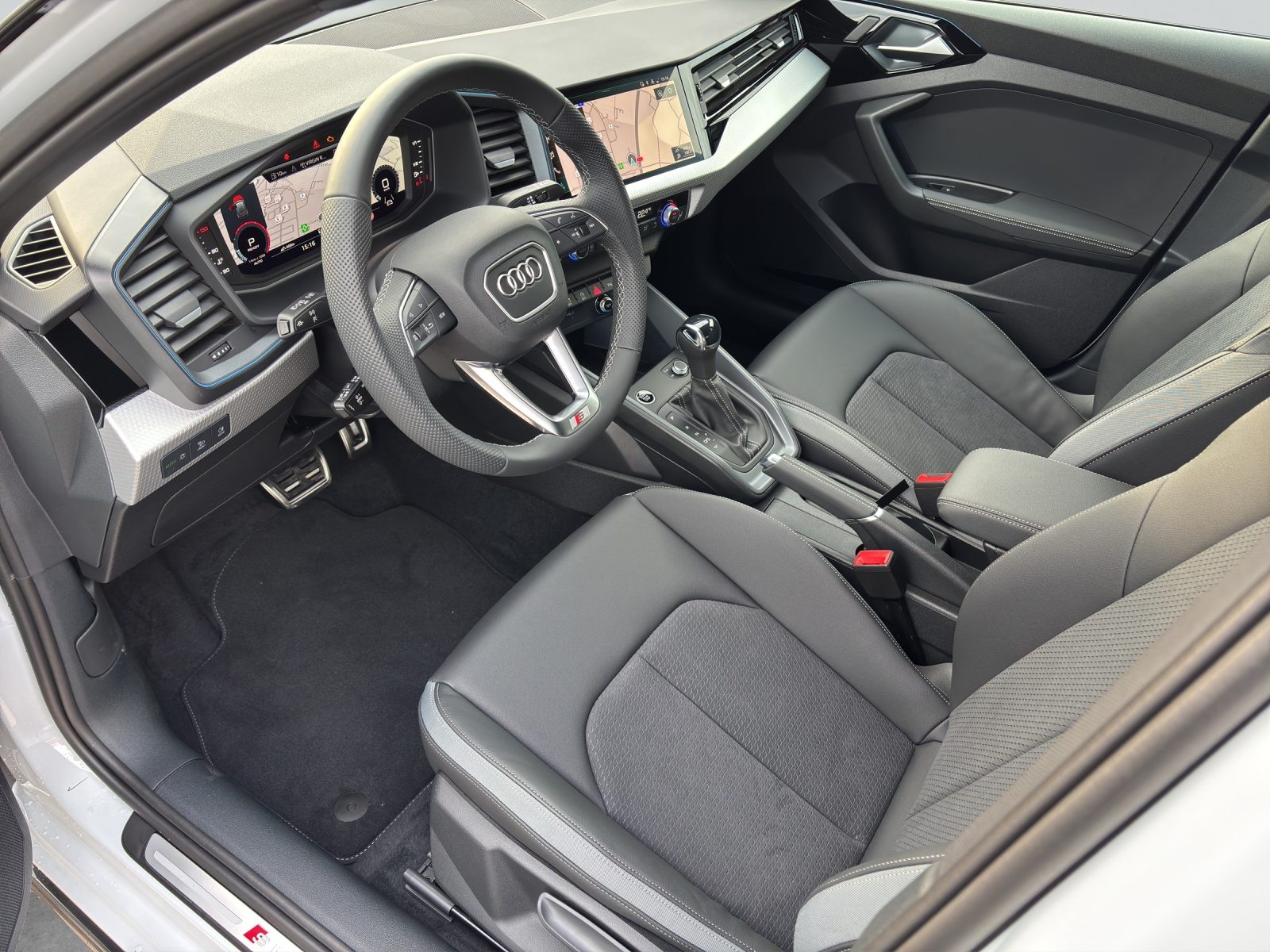 AUDI A1 Sportback 35 TFSI S line, Benzina, Auto dimostrativa, Automatico - 5