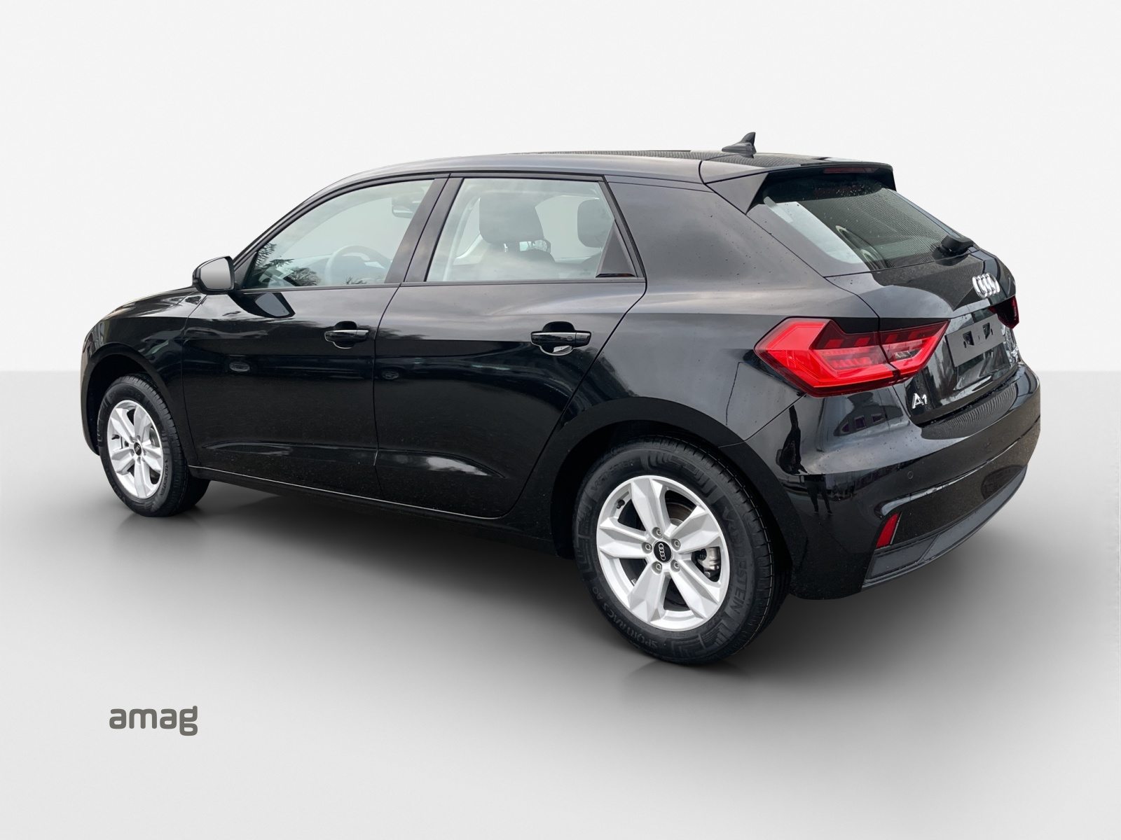 AUDI A1 Sportback 30 TFSI Attraction, Petrol, Ex-demonstrator, Automatic - 3