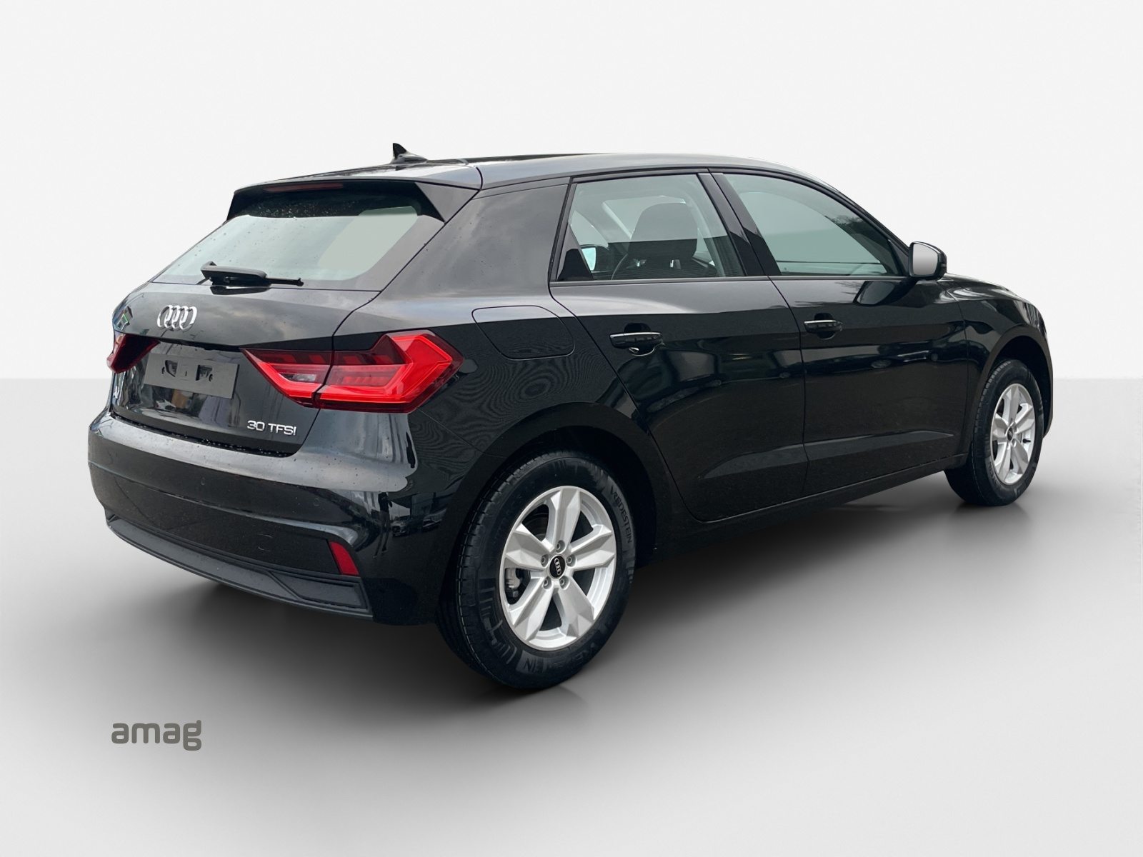 AUDI A1 Sportback 30 TFSI Attraction, Petrol, Ex-demonstrator, Automatic - 5