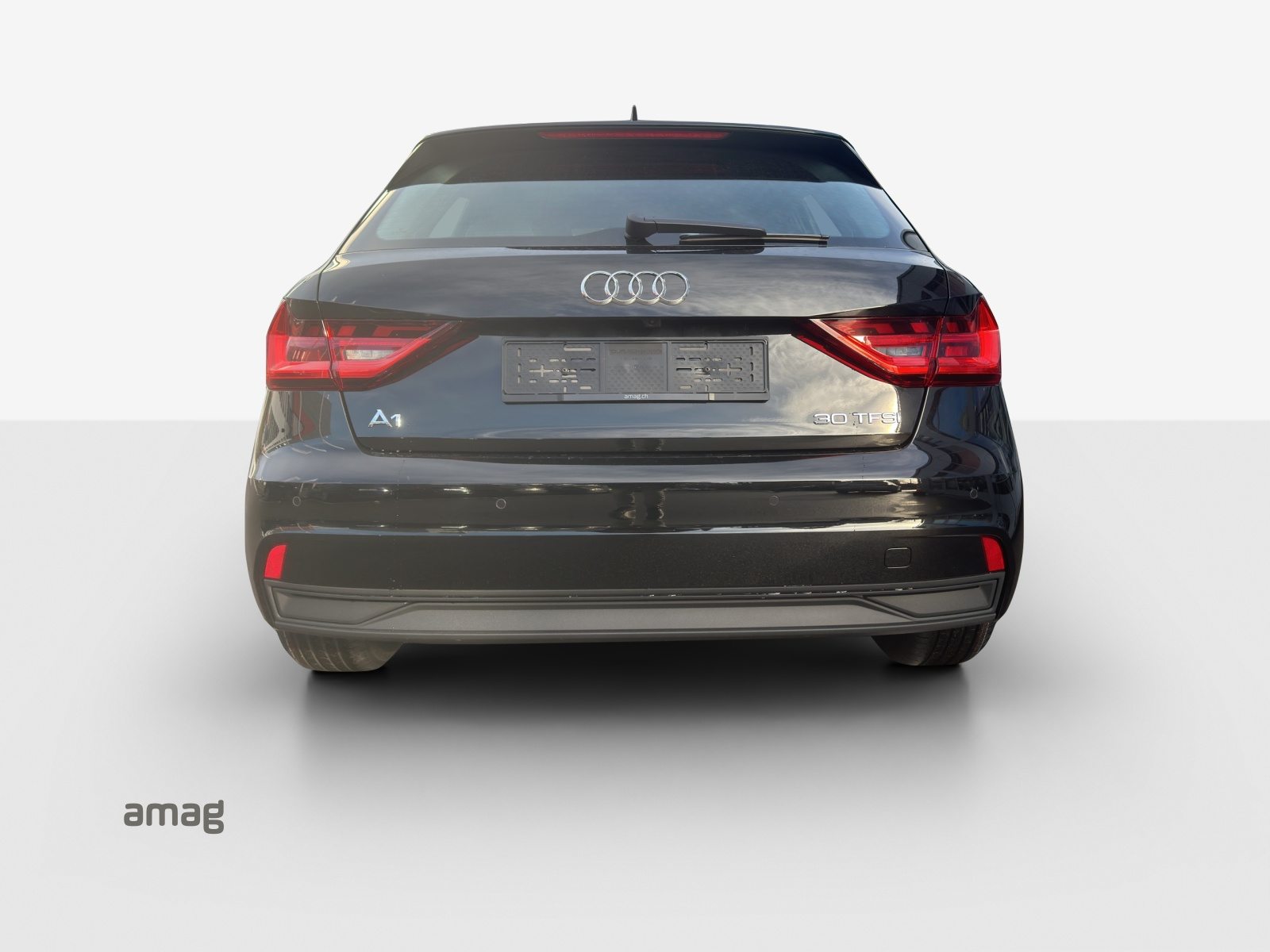 AUDI A1 Sportback 30 TFSI Attraction, Petrol, Ex-demonstrator, Automatic - 4