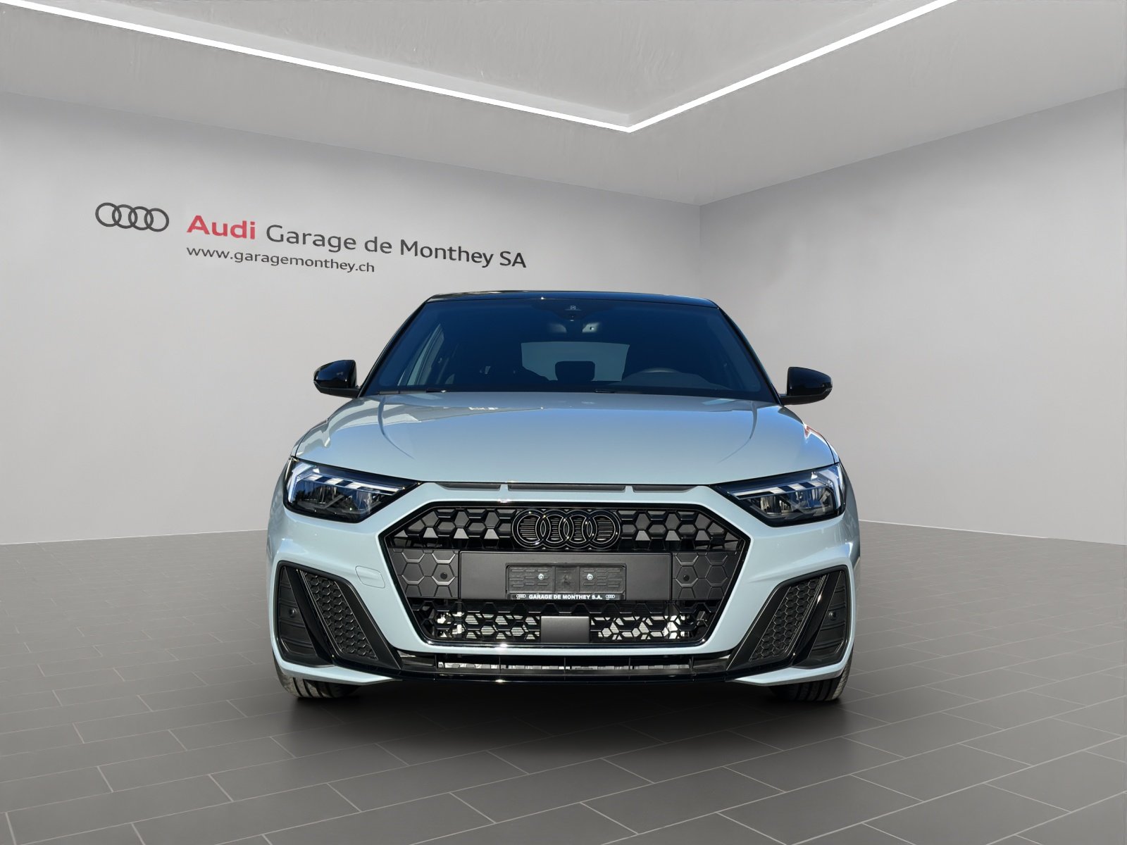 AUDI A1 Sportback 35 TFSI S line, Petrol, Ex-demonstrator, Automatic - 7
