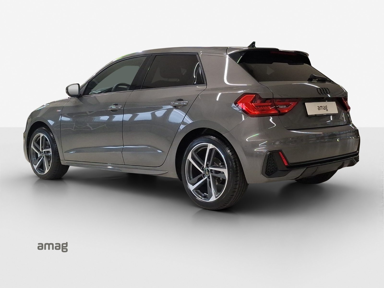 AUDI A1 Sportback 30 TFSI S line Attraction, Petrol, Ex-demonstrator, Automatic - 3