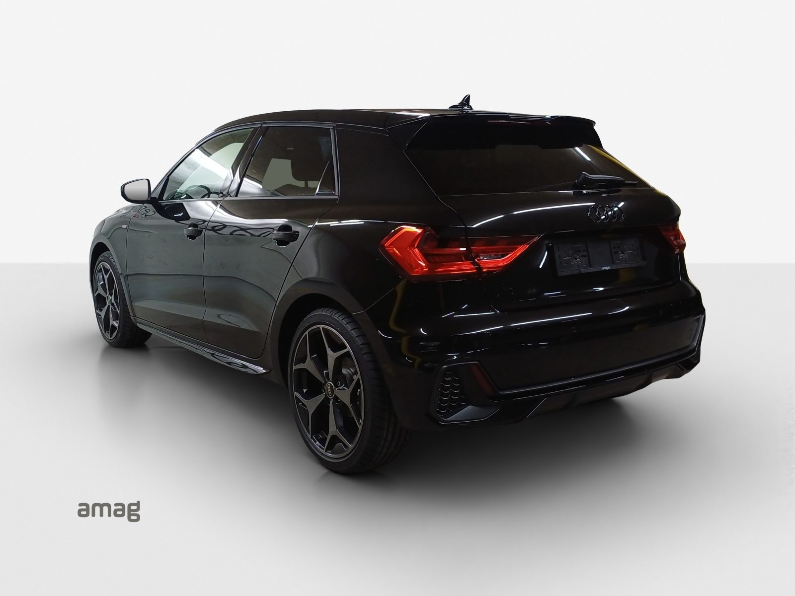 AUDI A1 Sportback 30 TFSI S line Attraction, Petrol, Ex-demonstrator, Automatic - 3