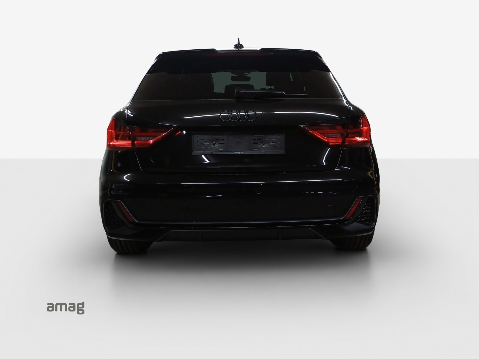 AUDI A1 Sportback 30 TFSI S line Attraction, Petrol, Ex-demonstrator, Automatic - 4