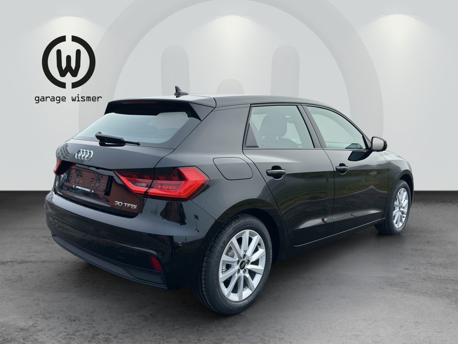 AUDI A1 Sportback 30 TFSI Attraction, Petrol, Ex-demonstrator, Automatic - 4