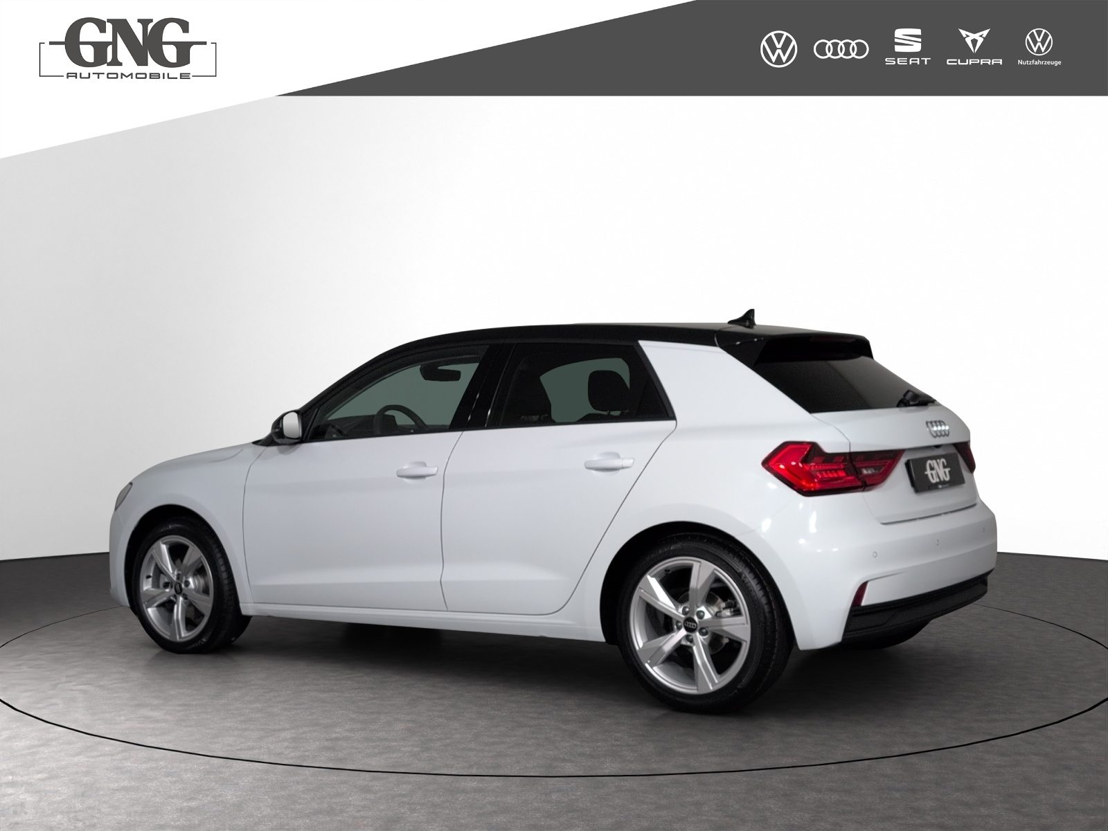AUDI A1 Sportback 30 TFSI Attraction, Benzin, Vorführwagen, Automatik - 2