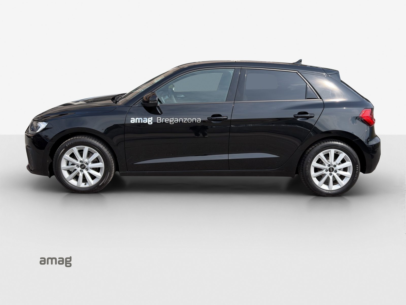 AUDI A1 Sportback 30 TFSI Attraction, Petrol, Ex-demonstrator, Automatic - 2