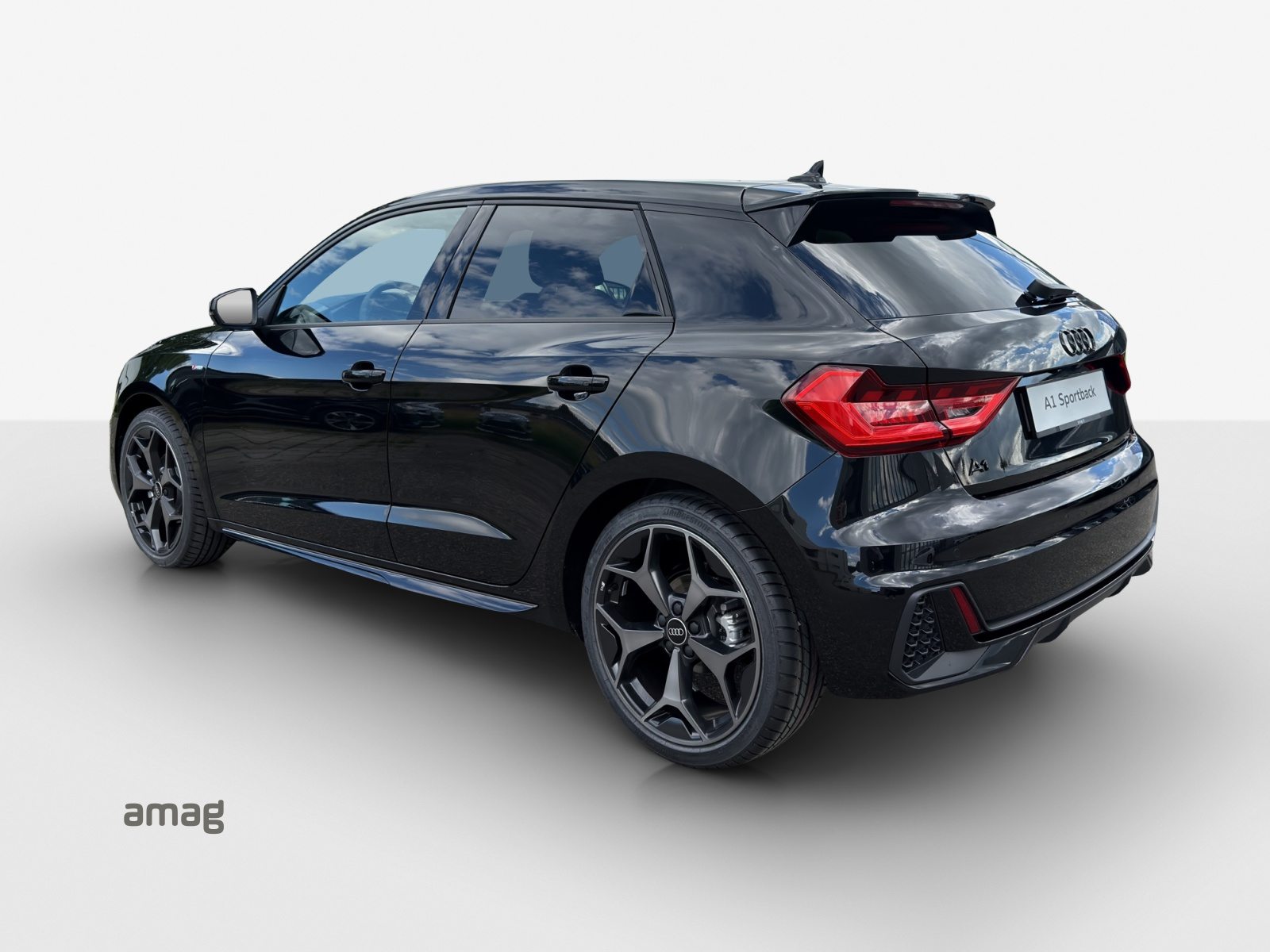 AUDI A1 Sportback 30 TFSI S line Attraction, Petrol, Ex-demonstrator, Automatic - 3