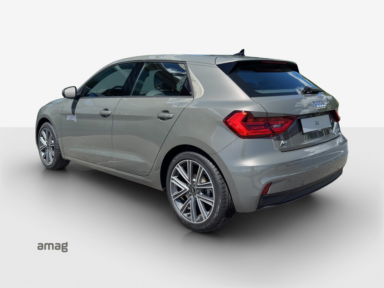 AUDI A1 Sportback 30 TFSI Attraction, Petrol, Ex-demonstrator, Automatic - 3