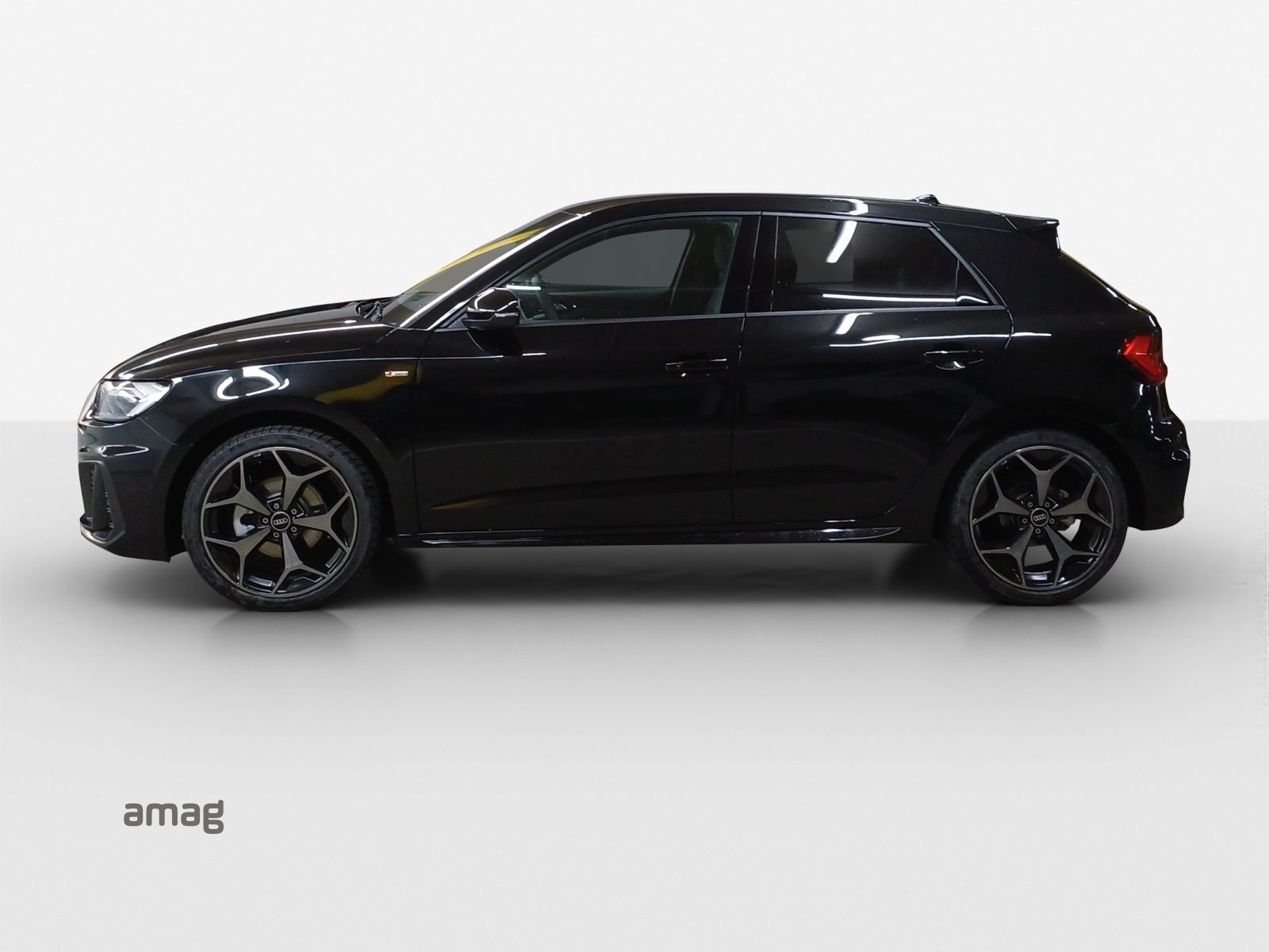 AUDI A1 Sportback 30 TFSI S line Attraction, Petrol, Ex-demonstrator, Automatic - 2