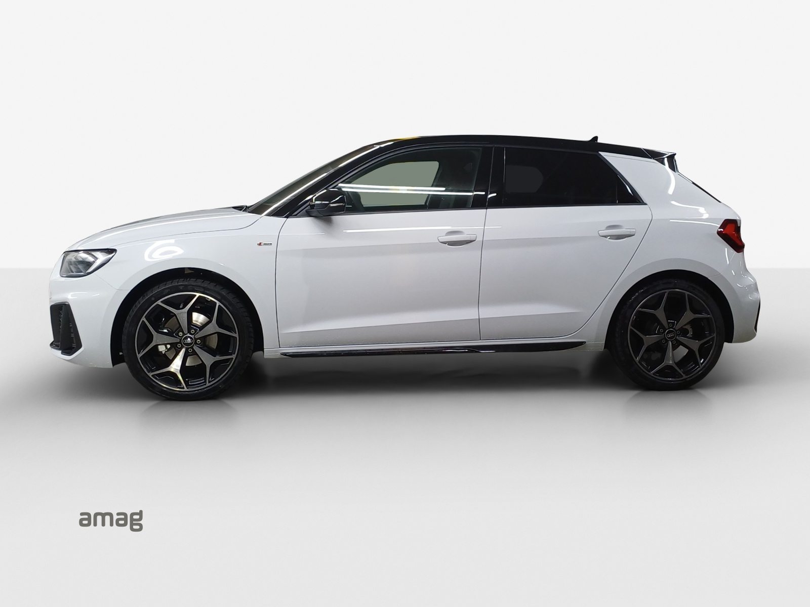AUDI A1 Sportback 30 TFSI S line Attraction, Petrol, Ex-demonstrator, Automatic - 2