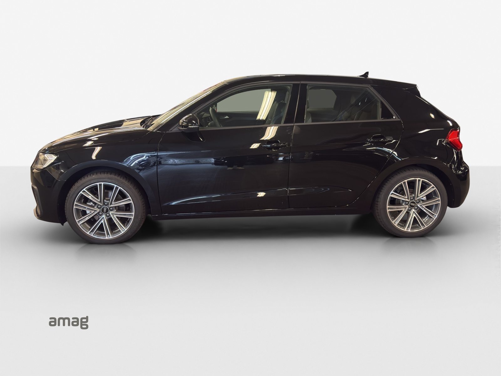 AUDI A1 Sportback 30 TFSI Attraction, Petrol, Ex-demonstrator, Automatic - 2