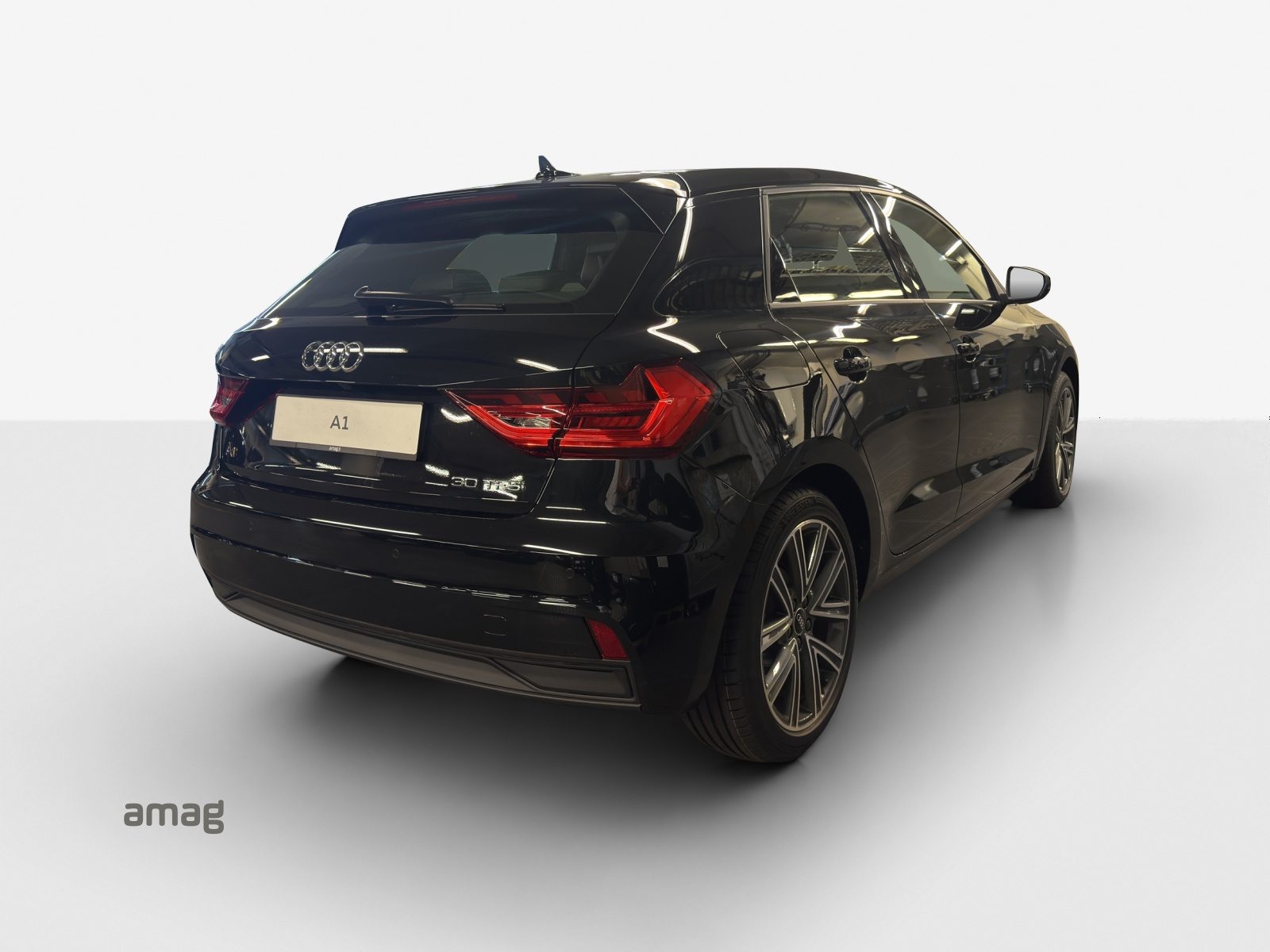 AUDI A1 Sportback 30 TFSI Attraction, Petrol, Ex-demonstrator, Automatic - 5