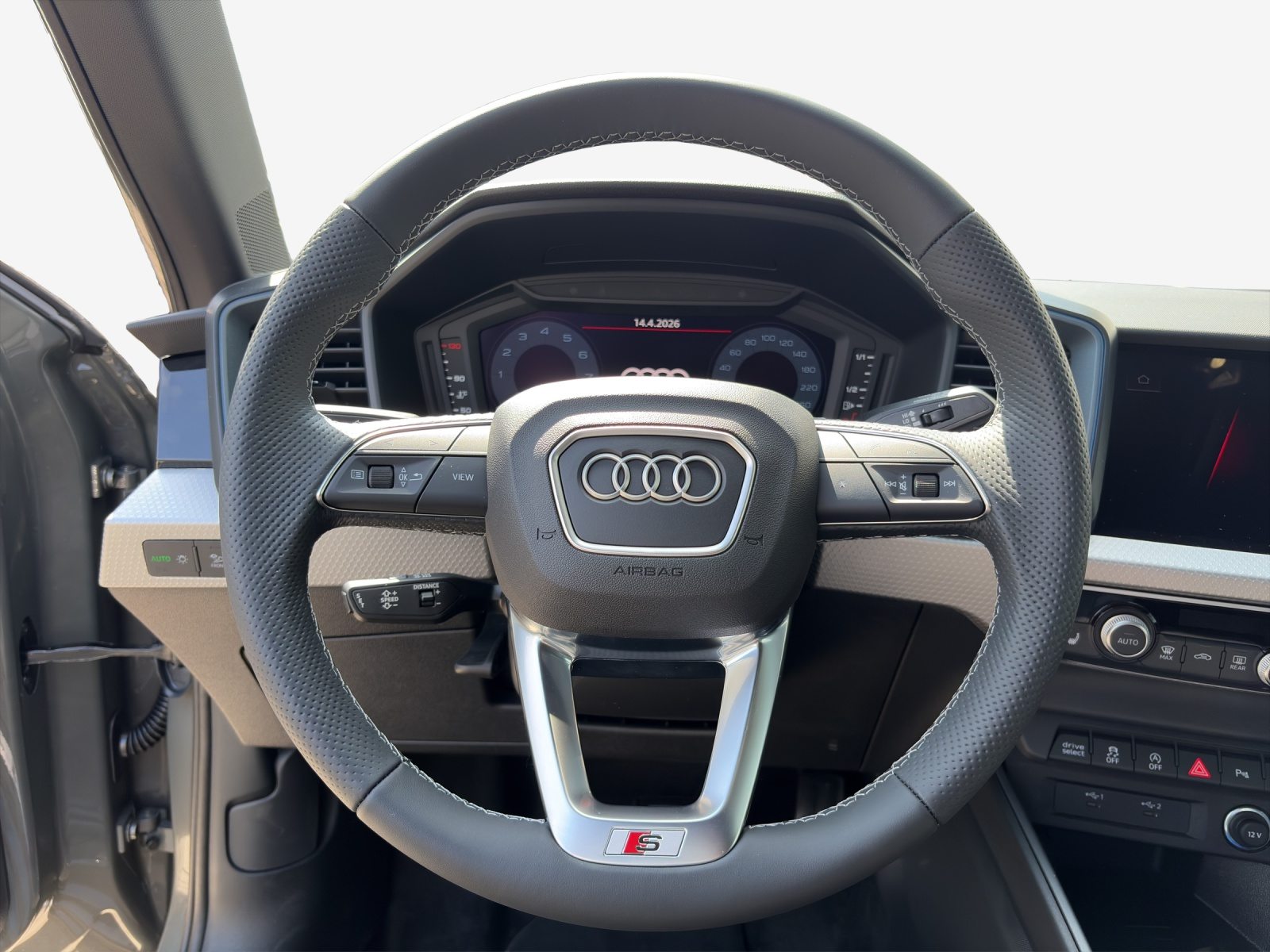 AUDI A1 Sportback 30 TFSI S line Attraction, Petrol, Automatic - 2