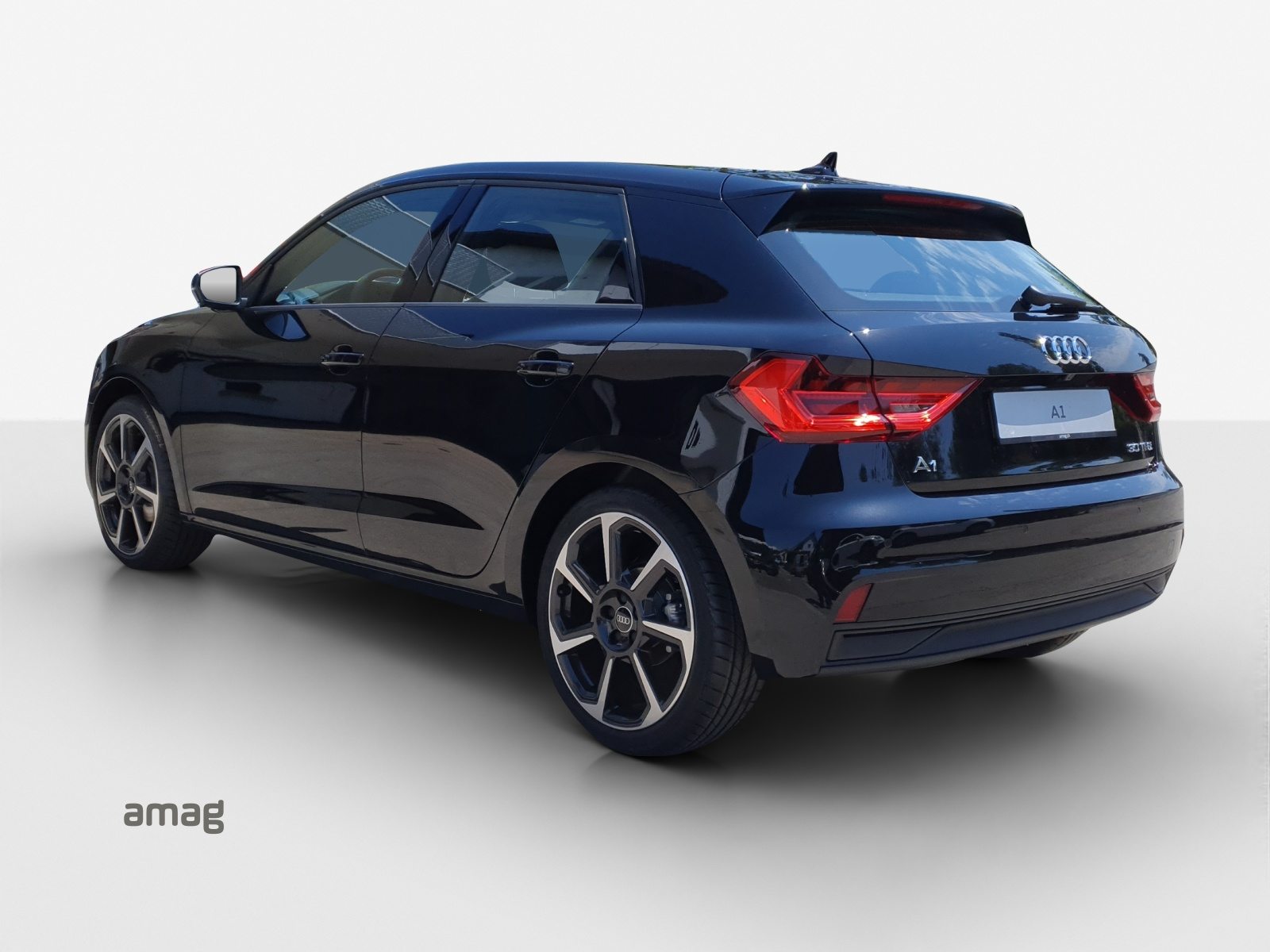AUDI A1 Sportback 30 TFSI Attraction, Petrol, Automatic - 3