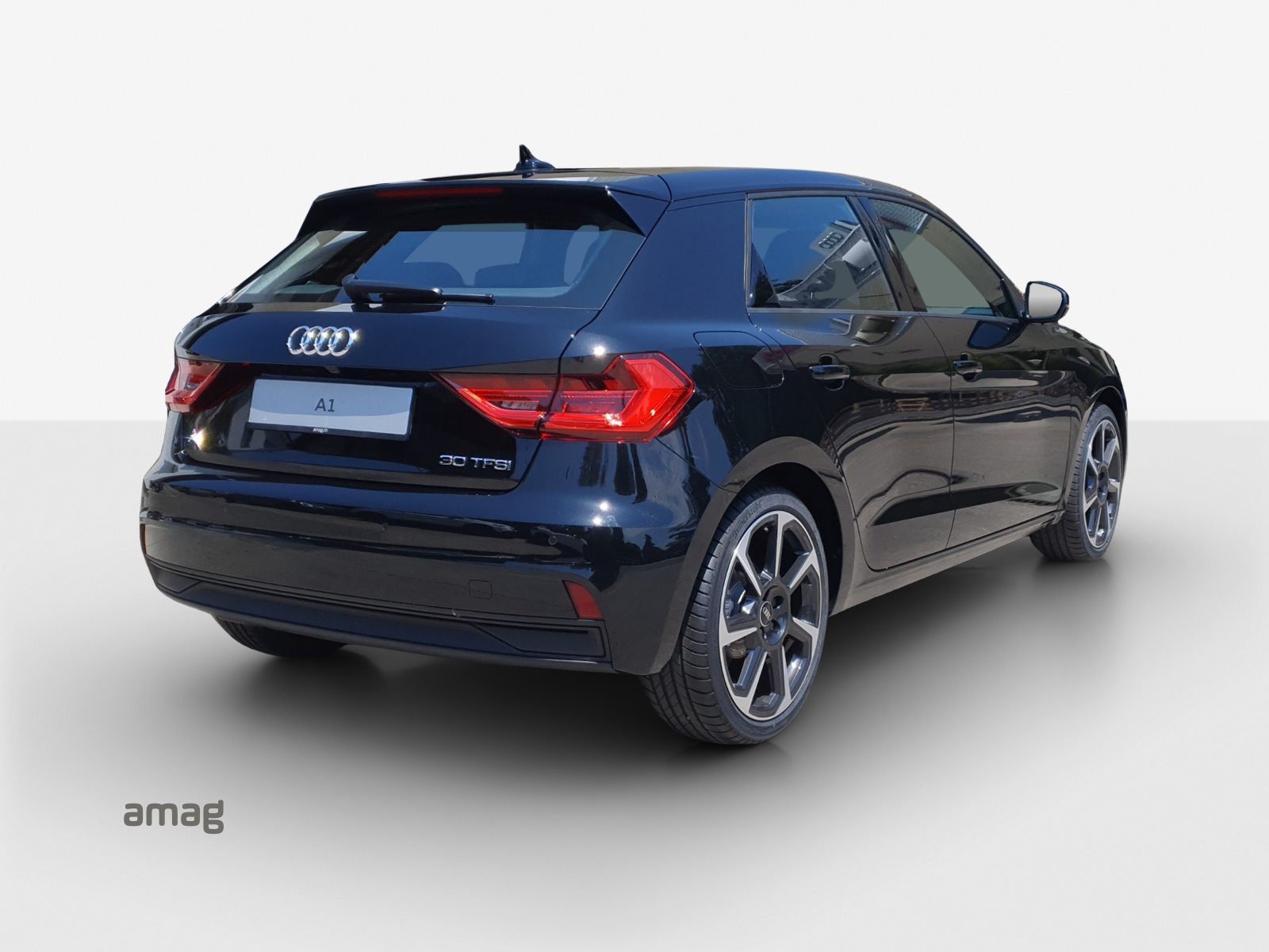 AUDI A1 Sportback 30 TFSI Attraction, Petrol, Automatic - 5