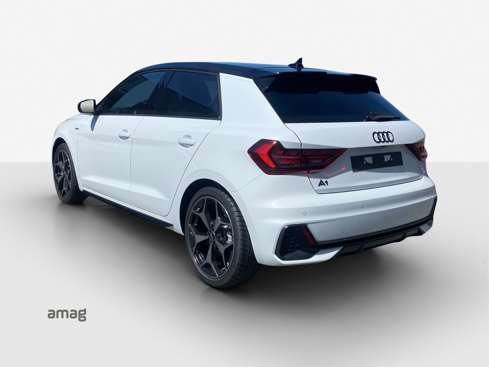 AUDI A1 Sportback 30 TFSI S line Attraction, Petrol, Automatic - 3