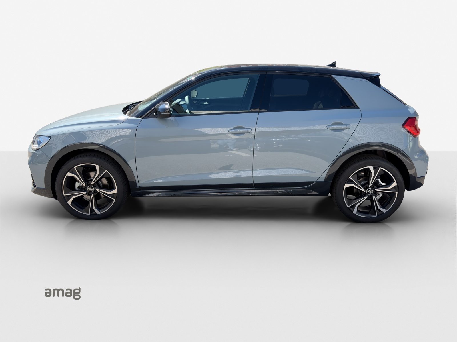 AUDI A1 allstreet 30 TFSI Attraction, Petrol, Automatic - 2