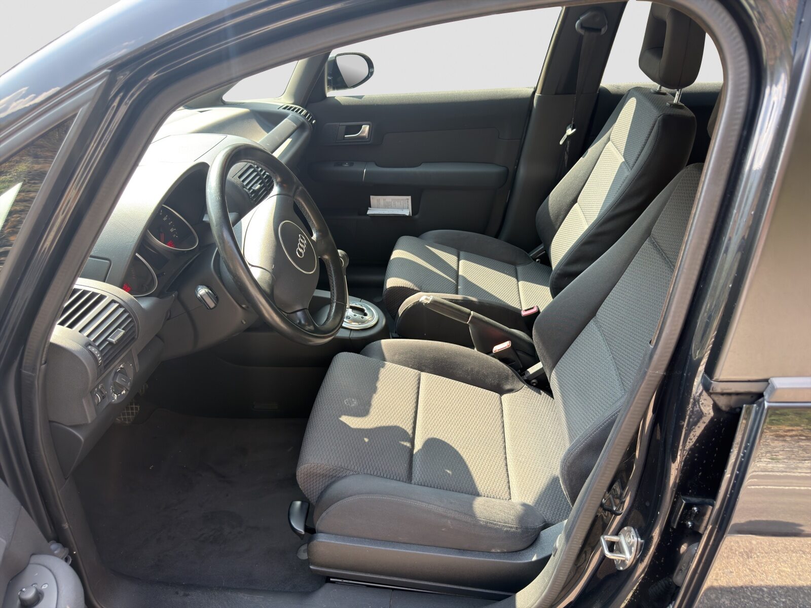 AUDI A2, Diesel, Occasion / Gebraucht, Automatik - 6