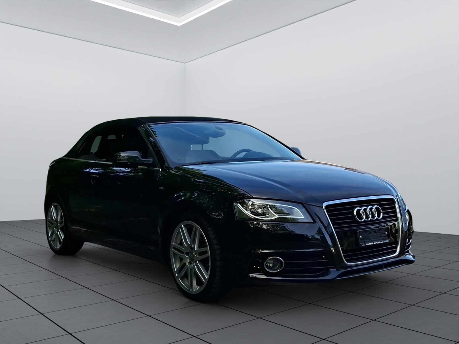 AUDI A3 Cabriolet 1.8 TFSI Attraction S-tronic, Benzin, Occasion / Gebraucht, Automatik - 3