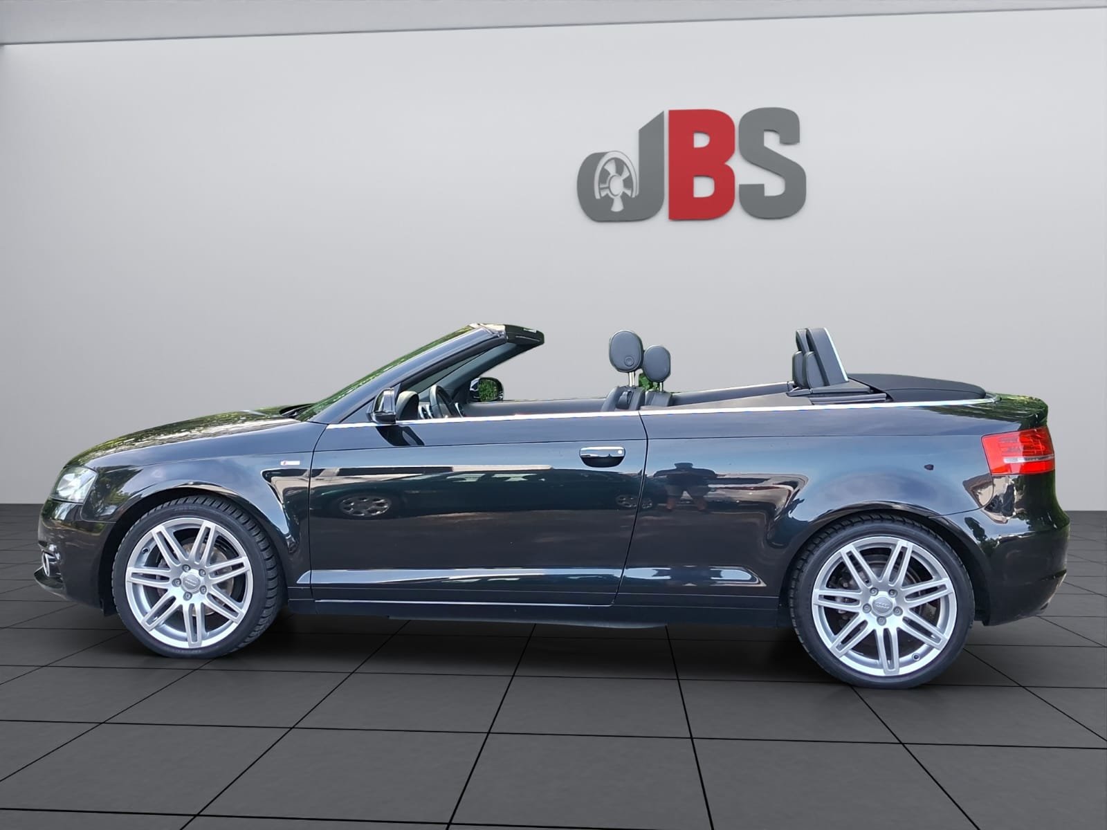 AUDI A3 Cabriolet 1.8 TFSI Attraction S-tronic, Benzin, Occasion / Gebraucht, Automatik - 7