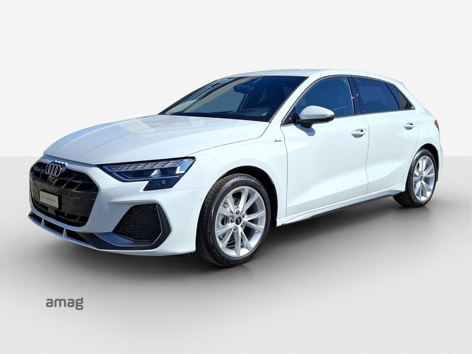 AUDI A3 Sportback TFSI 110 kW S line Attraction