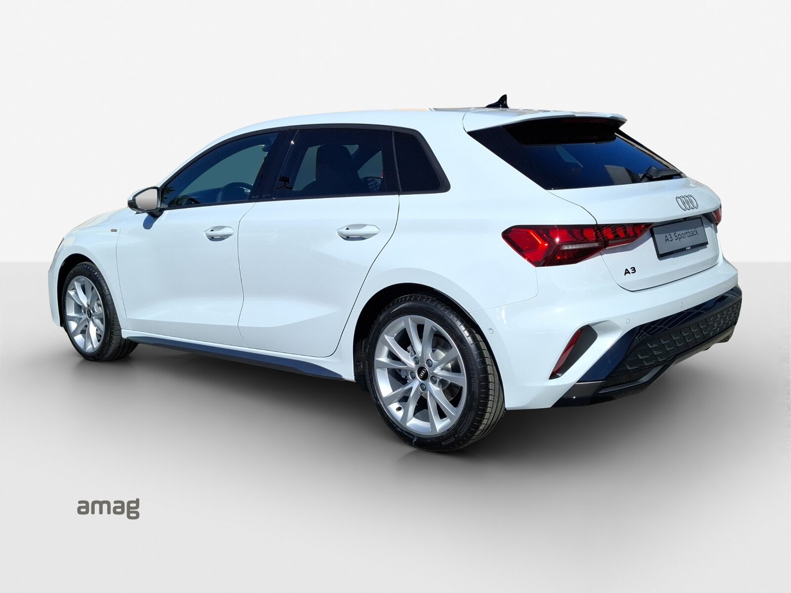 AUDI A3 Sportback TFSI 110 kW S line Attraction, Benzina, Auto a km zero, Automatico - 3
