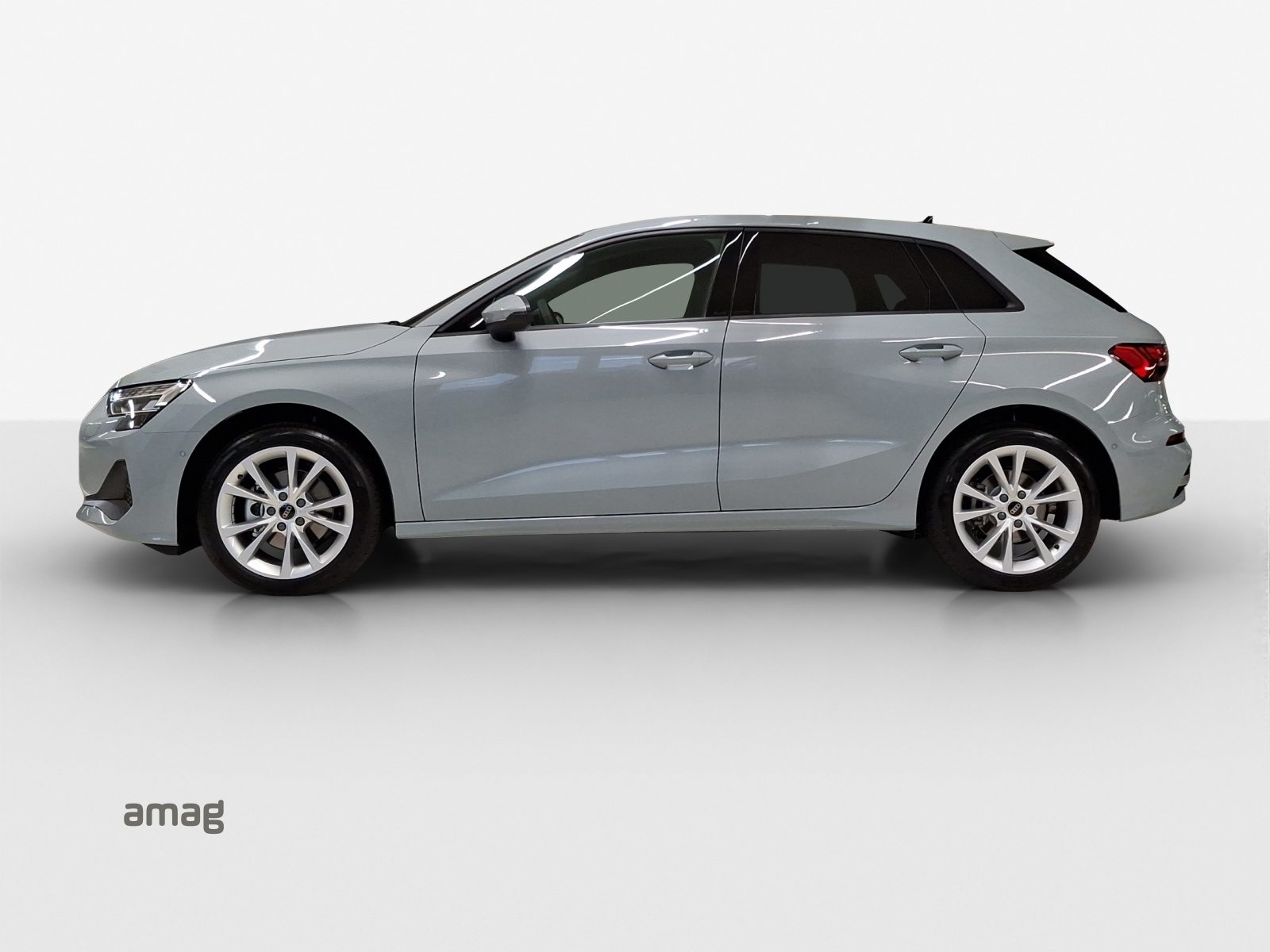 AUDI A3 Sportback TFSI 110 kW Attraction