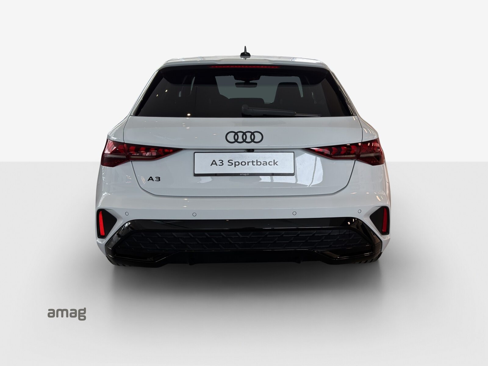 AUDI A3 Sportback TFSI 110 kW S line Attraction, Benzin, Neues Fahrzeug mit Tageszulassung, Automatik - 4