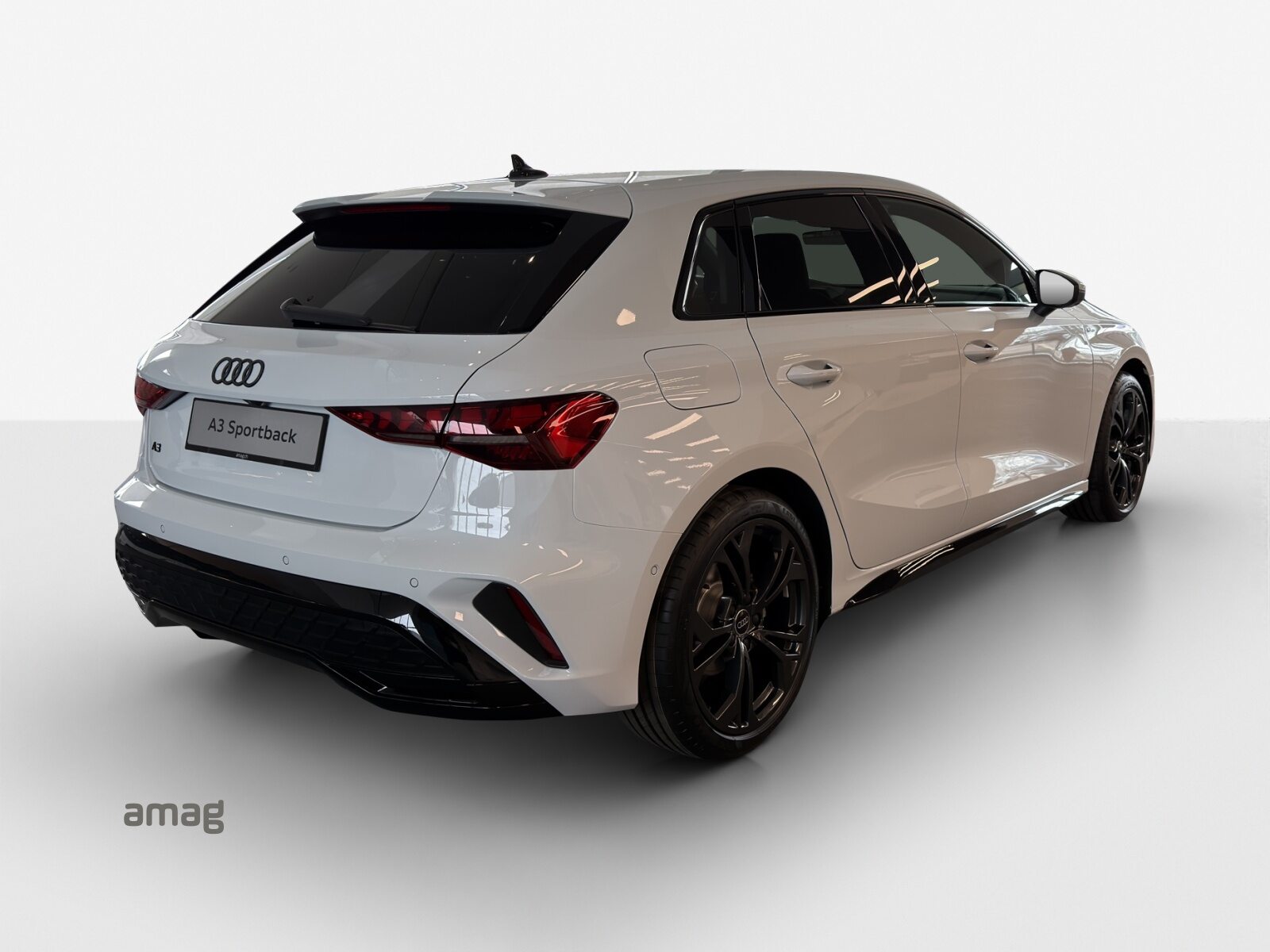 AUDI A3 Sportback TFSI 110 kW S line Attraction, Benzin, Neues Fahrzeug mit Tageszulassung, Automatik - 5